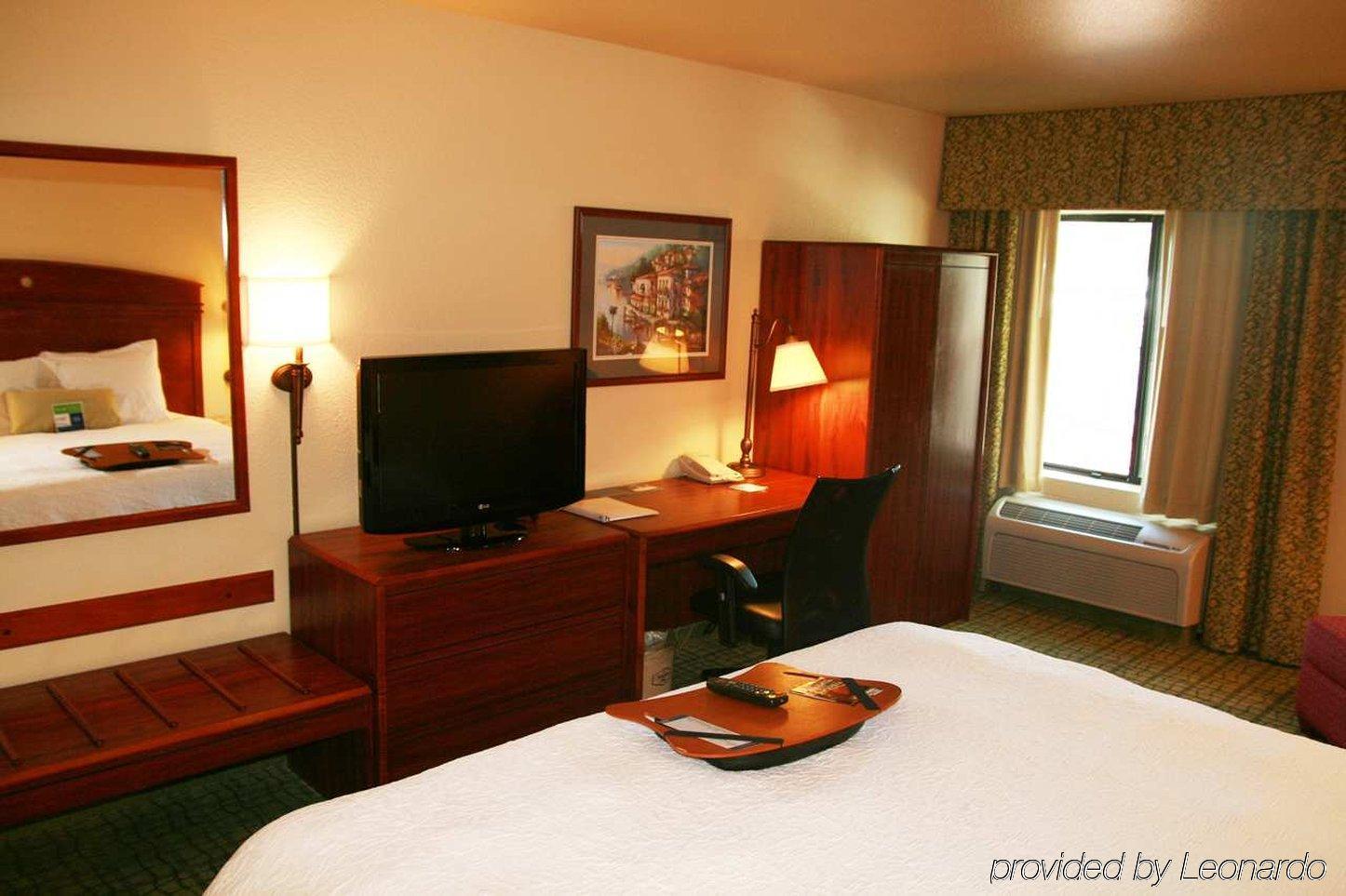 Hampton Inn By Hilton Irvine East - Lake Forest Oda fotoğraf